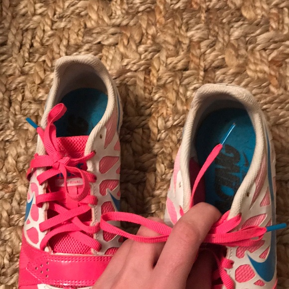 Track spikes - Picture 4 of 4